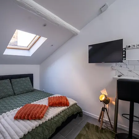 Le Petit Pierre à 5 Min De La Gare Insolites *